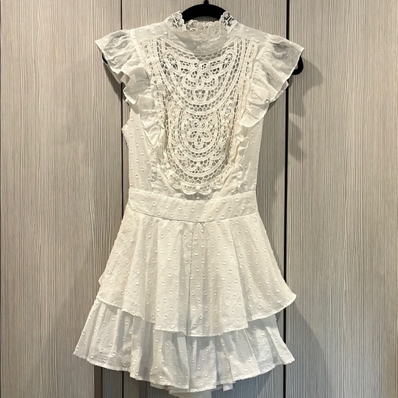 White Hello Molly Days Stay The Same Open Back Crochet Ruffle Romper White Small - Picture 3 of 16